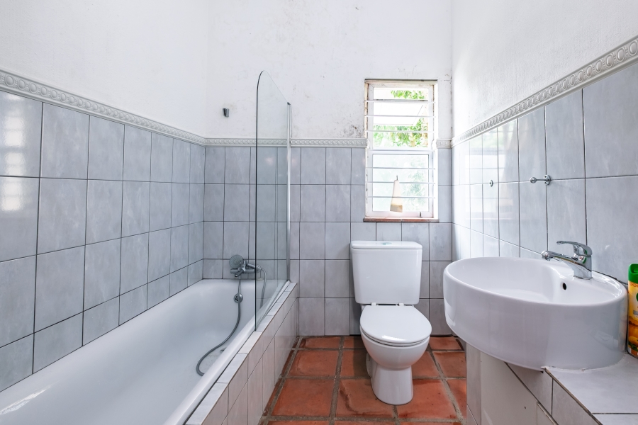 4 Bedroom Property for Sale in Simons Town Western Cape